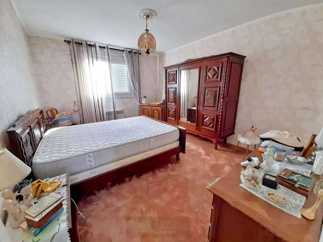 Maison à CHALETTE-SUR-LOING