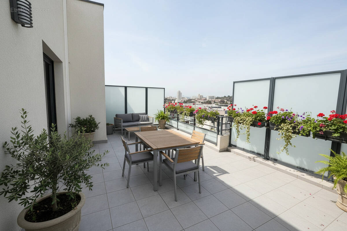 Appartement à MARSEILLE-10E