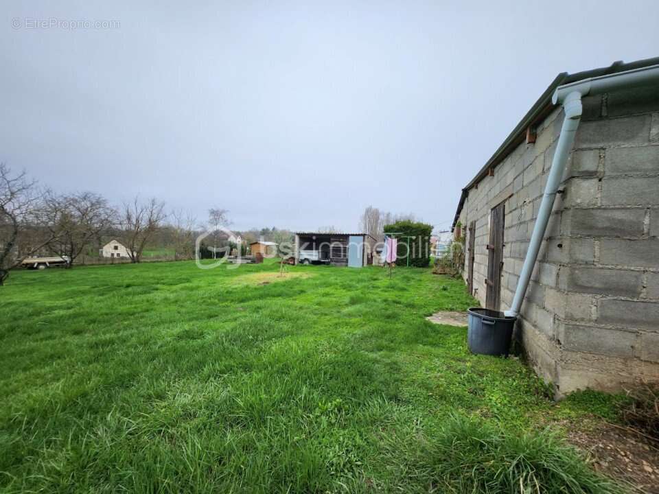 Maison à SAINT-LEGER-LE-PETIT