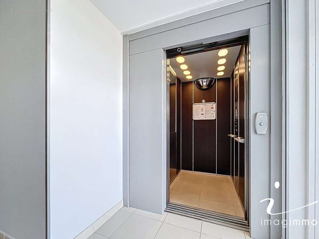 Appartement à CANDILLARGUES