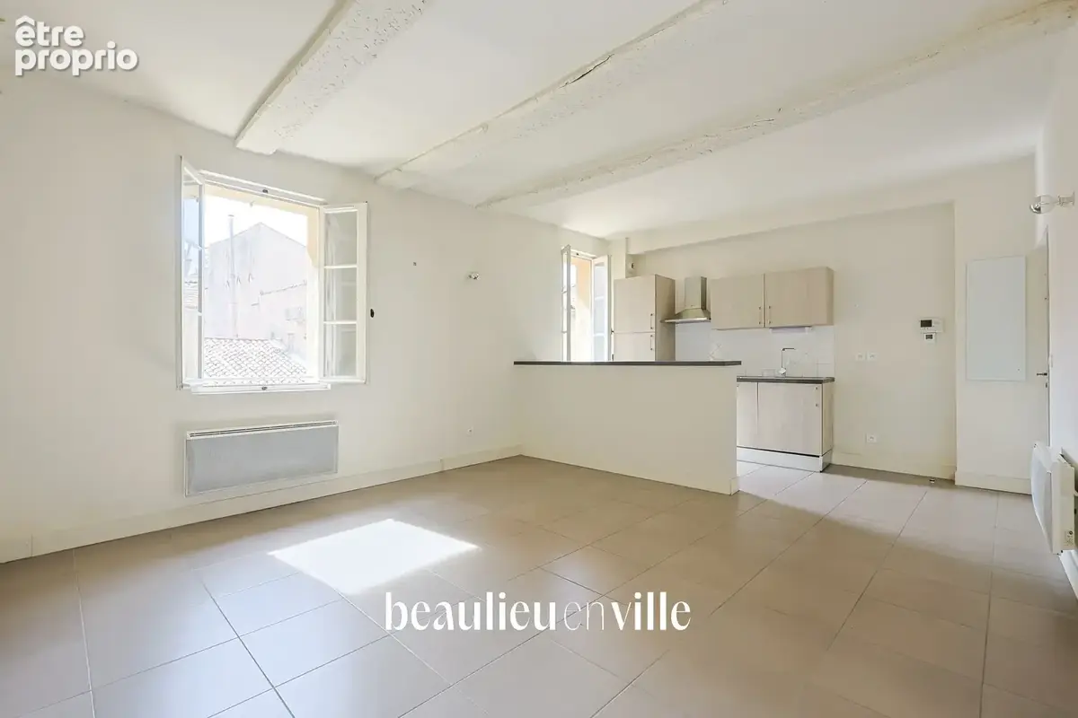 Centre historique - appartement t3 - 61m2 - 385 000 € - photo 5