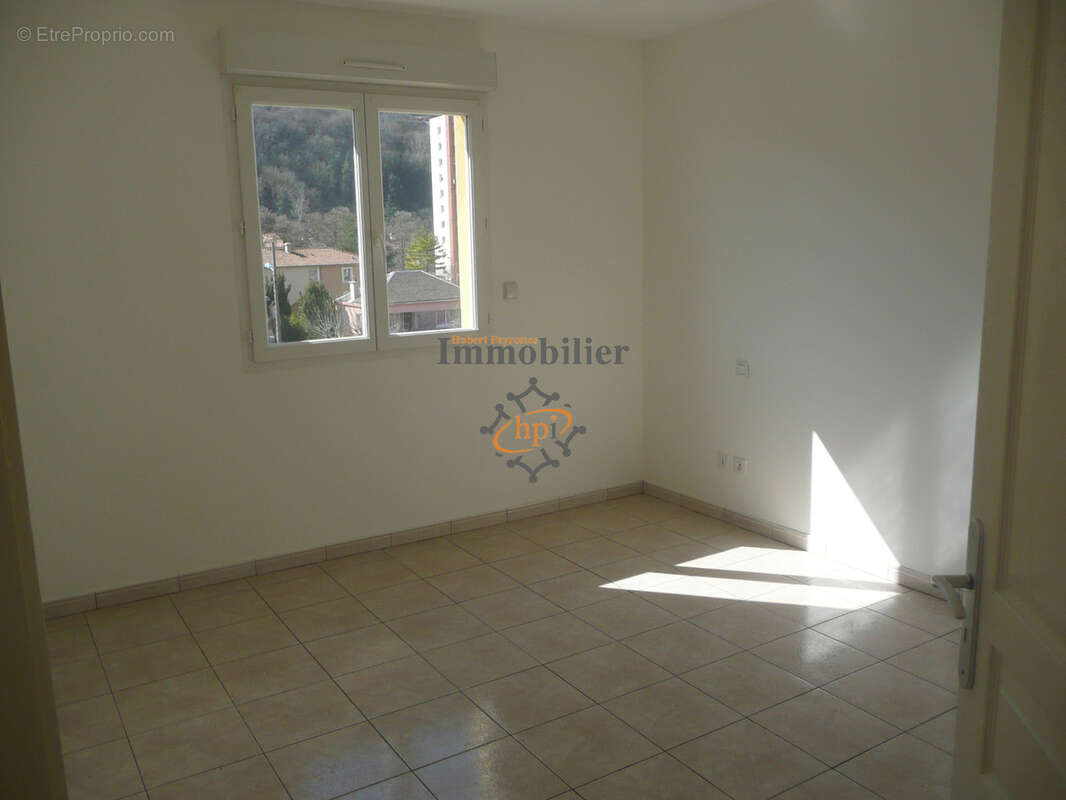 Appartement à SAINT-AFFRIQUE
