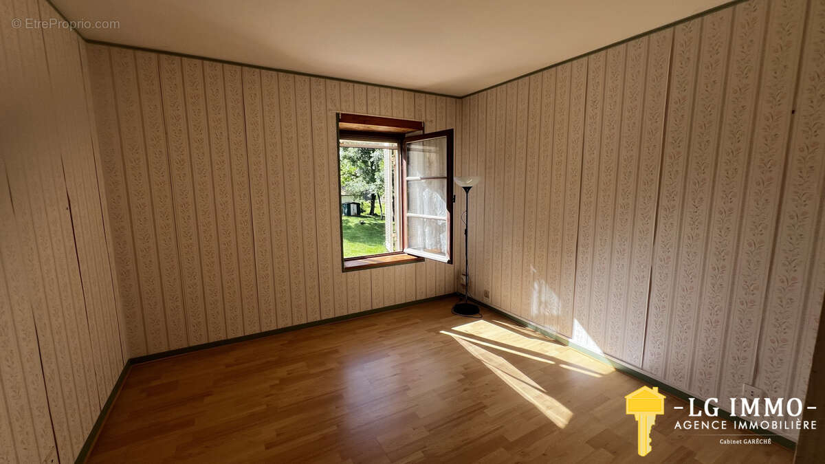 Maison à MIRAMBEAU