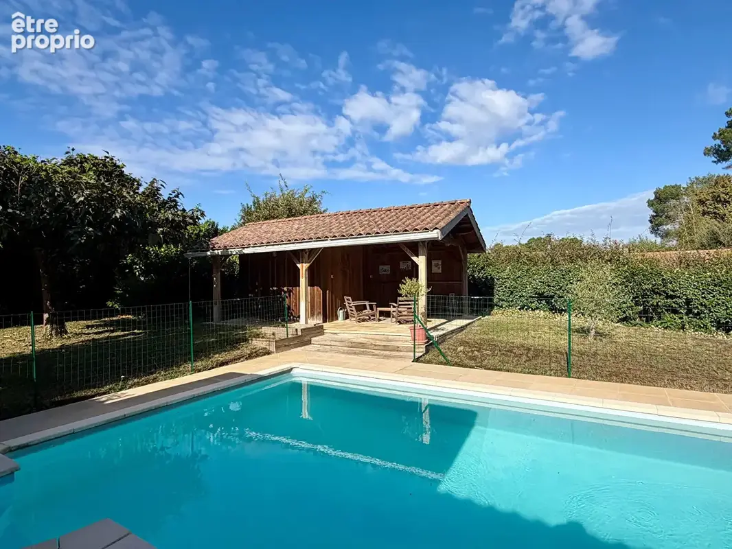 Maison familiale calme avec piscine à vendre à Salles - Réf. 4581 - photo 2