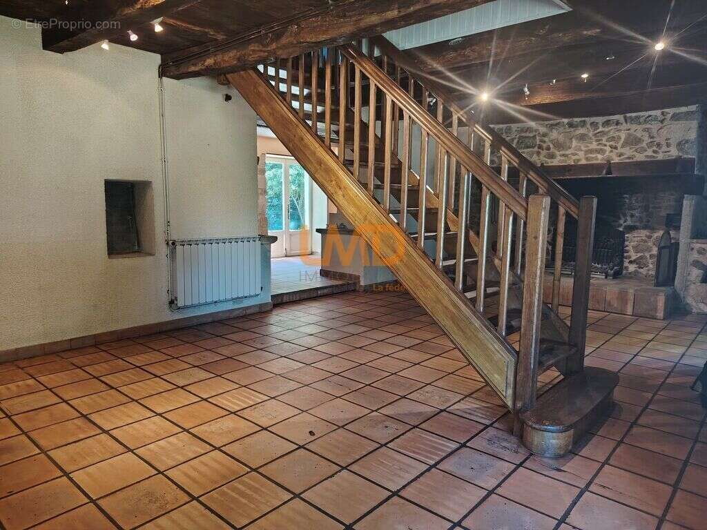 Maison à MALEVILLE