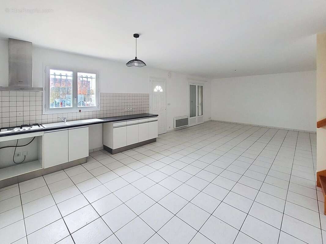 Photo 2 - Maison à VERTHEUIL