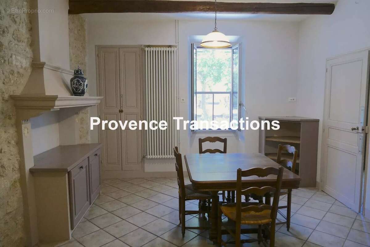 authentique mas rénové sur 2890m2 ! - photo 10