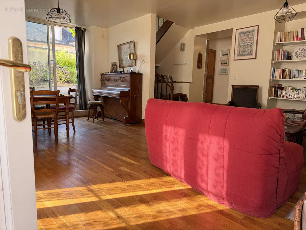 Maison atypique a deux pas du coeur de valognes - photo 3