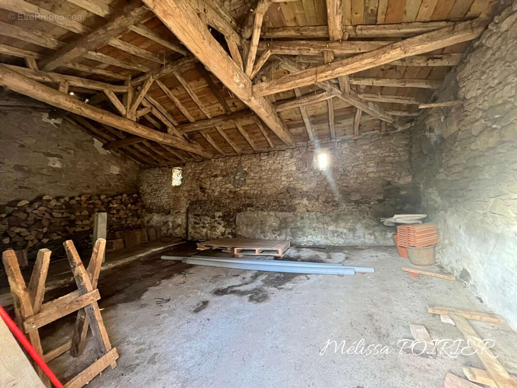 Maison à LES HERBIERS