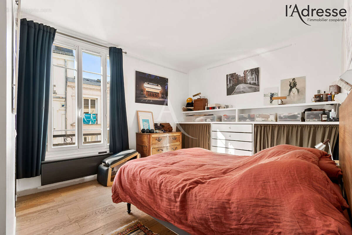 Hypercentre de Suresnes -  Duplex de 173.75m² (122.75m² au sol) - photo 9