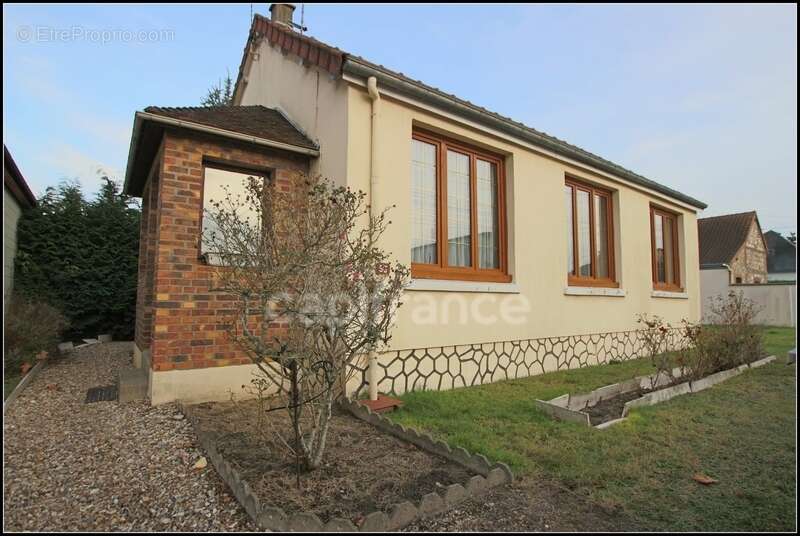 Maison à LE PETIT-QUEVILLY