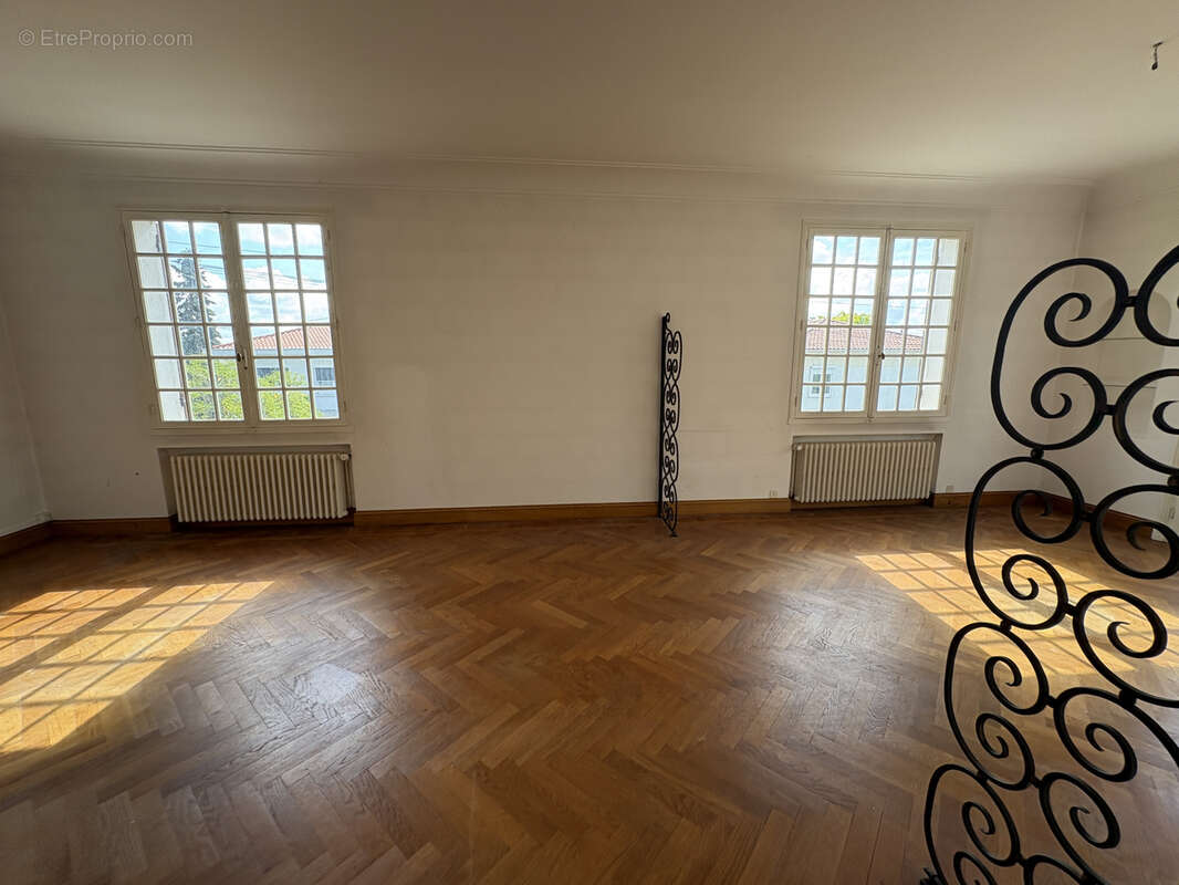 Maison à BAZAS