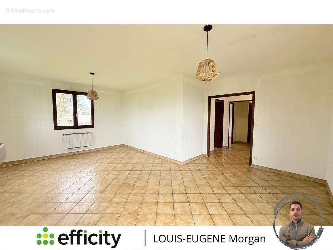 Maison à SAINT-SECONDIN