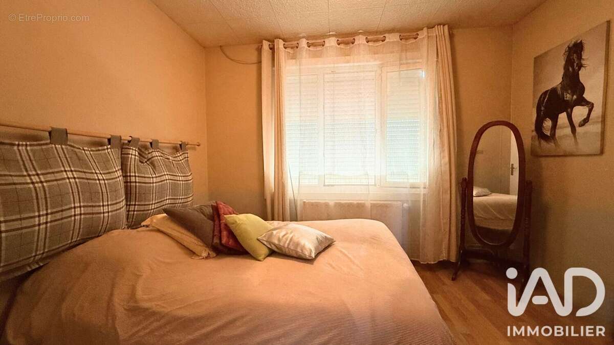 Maison 106 m² à Bailleul  - photo 5
