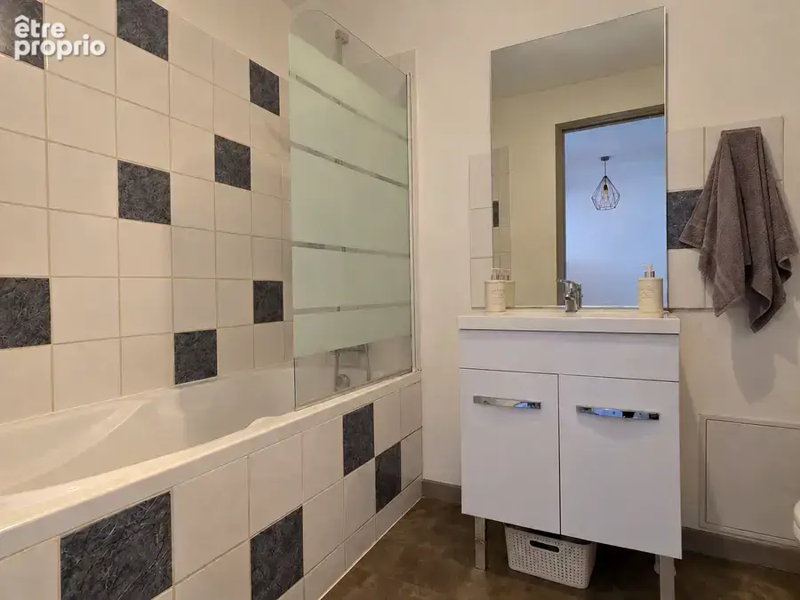 A Vendre Appartement Type 3 Avec Parking Vienne 38200 - photo 8