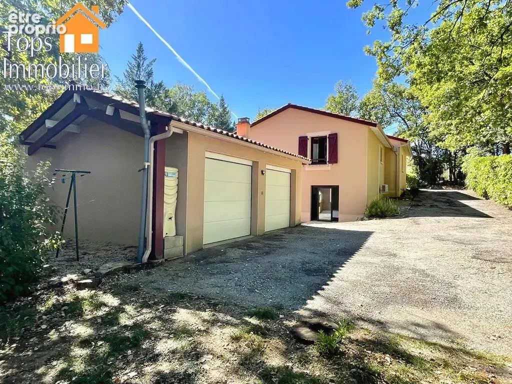 Maison plain pied 4 chambres avec piscine, double garage et parc arboré - photo 17