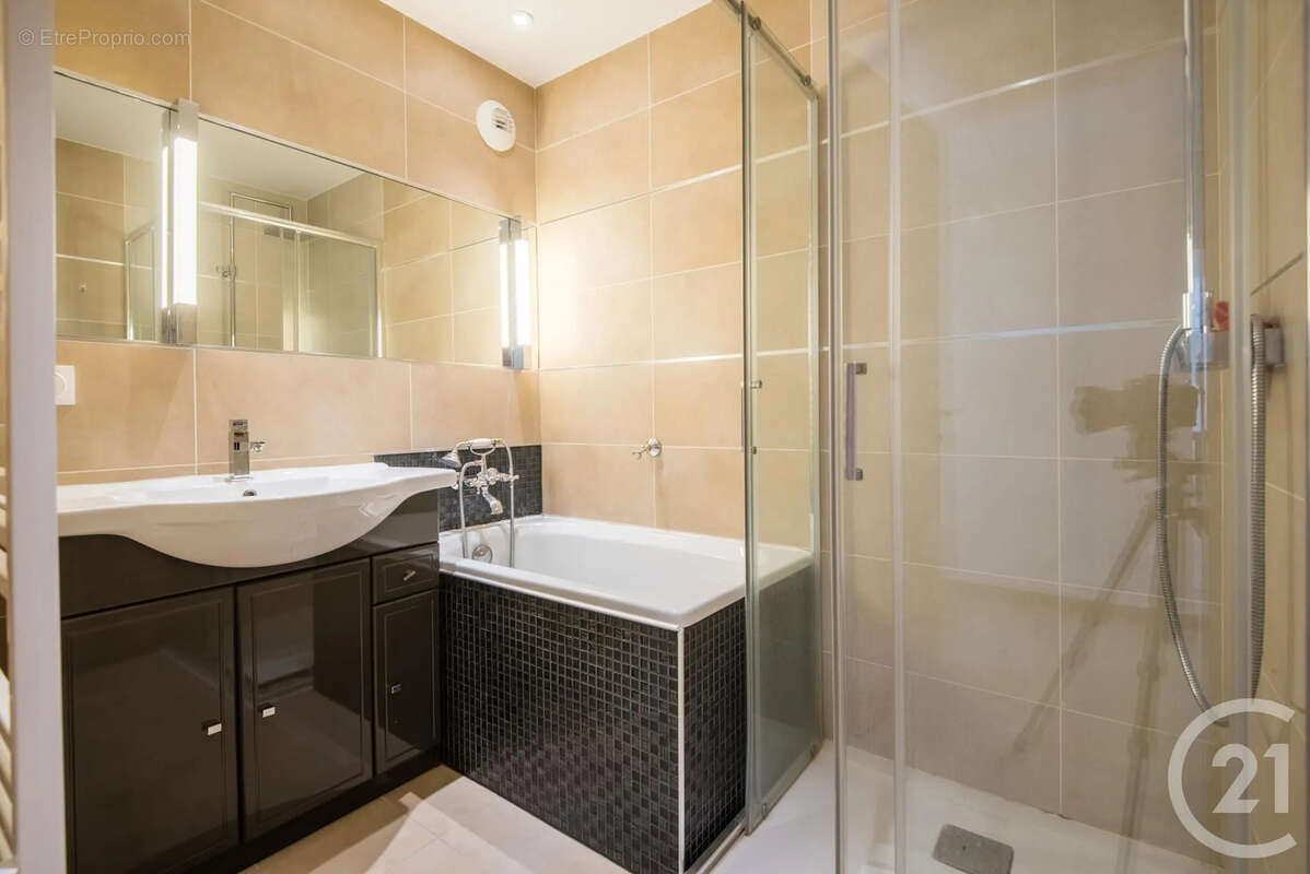 Appartement à BEAULIEU-SUR-MER