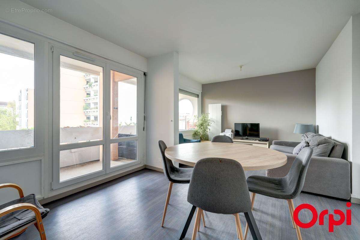 Appartement à VILLEURBANNE