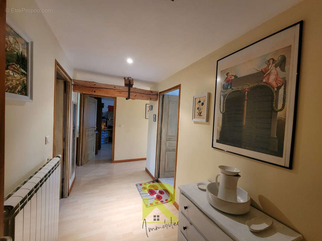 Maison à MEZERVILLE