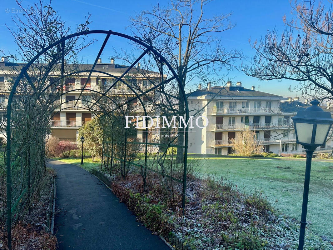 Appartement à CHENNEVIERES-SUR-MARNE