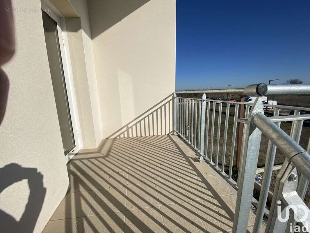 Photo 7 - Commerce à TOURBES