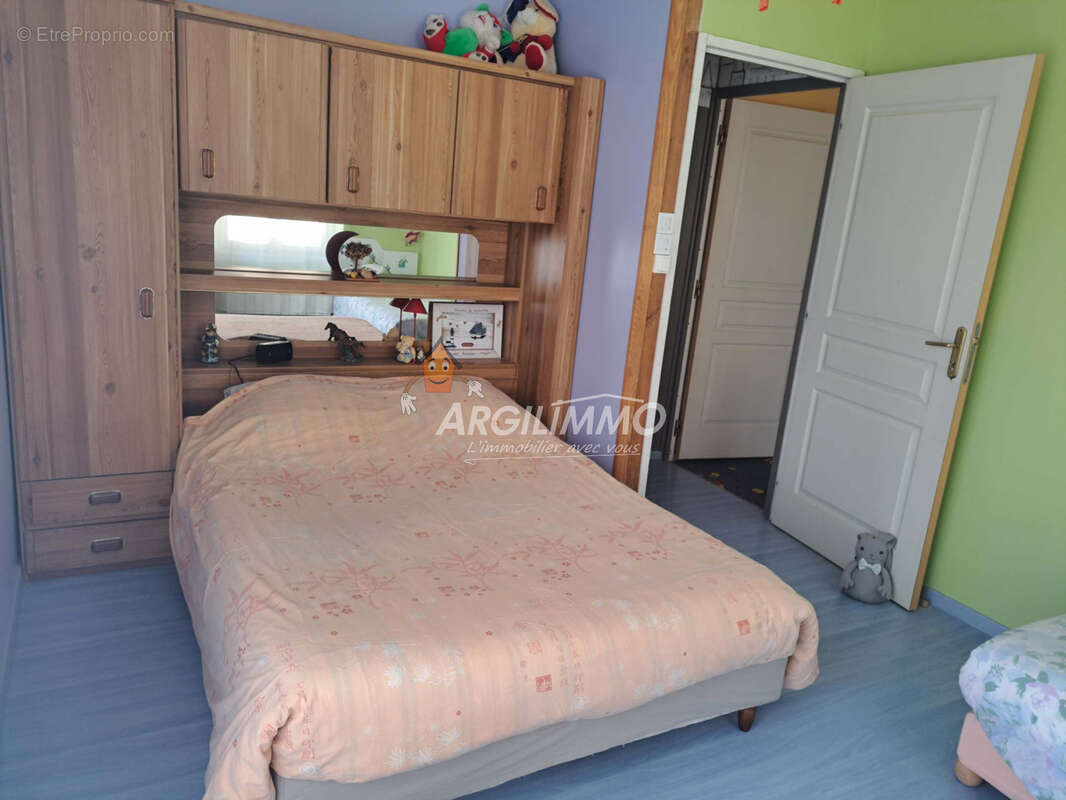 Maison à SAINT-CALAIS