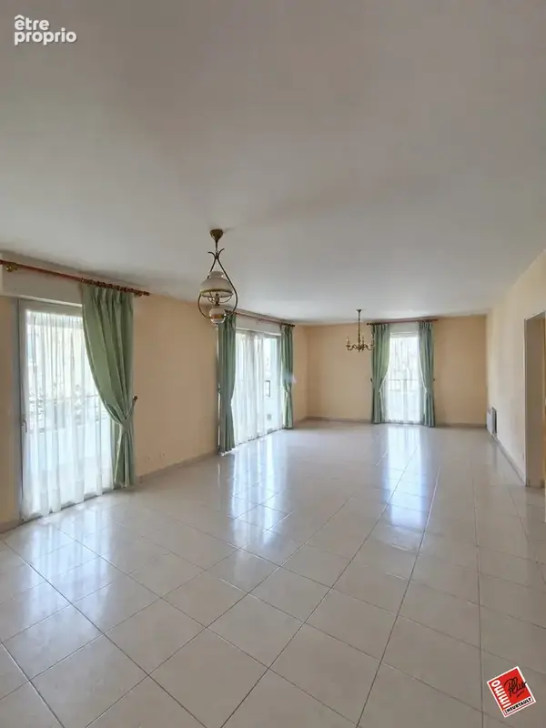 Appartement 4 pièces 86 m² à vendre à Saint-Brieuc (22000) - photo 7