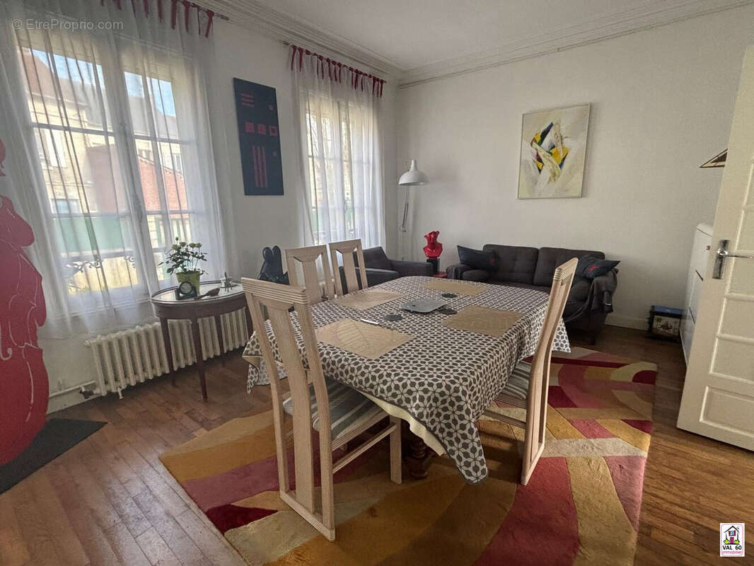 Maison à CLERMONT