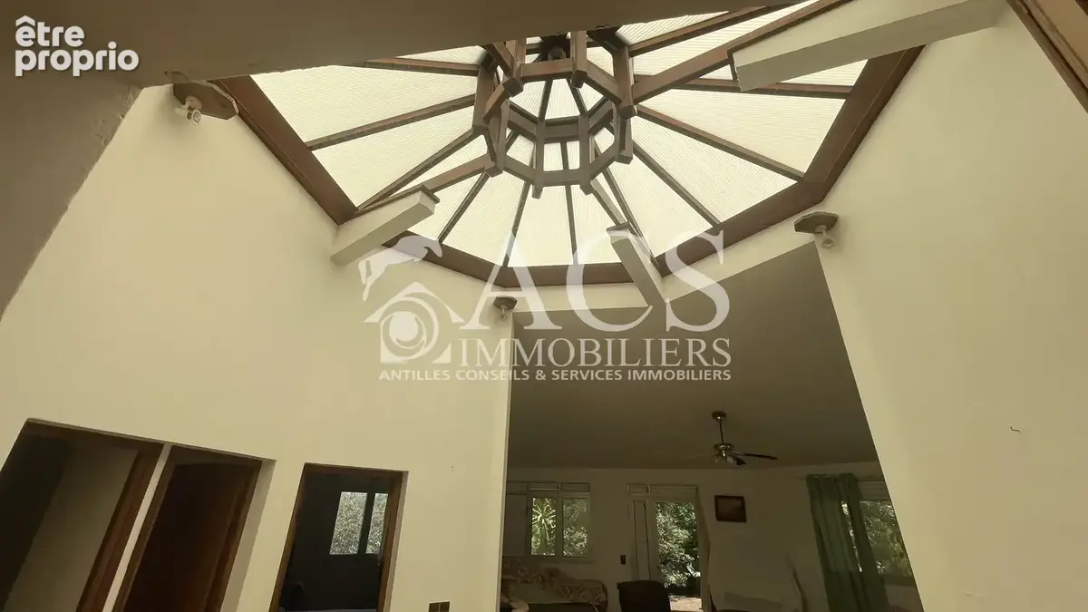Maison de type F6 et un appartement F3 au Robert - photo 7