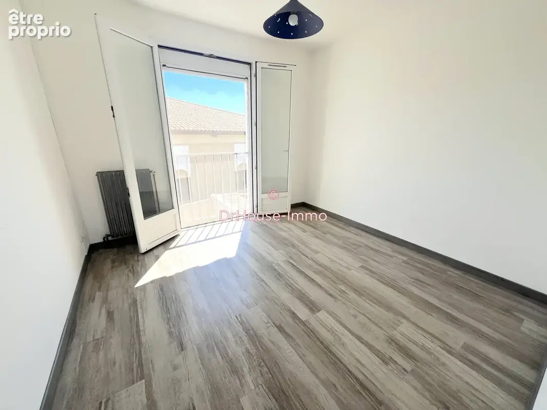 Maison 6 pièces 96 m² à vendre à Aigues-Mortes (30220) - photo 6