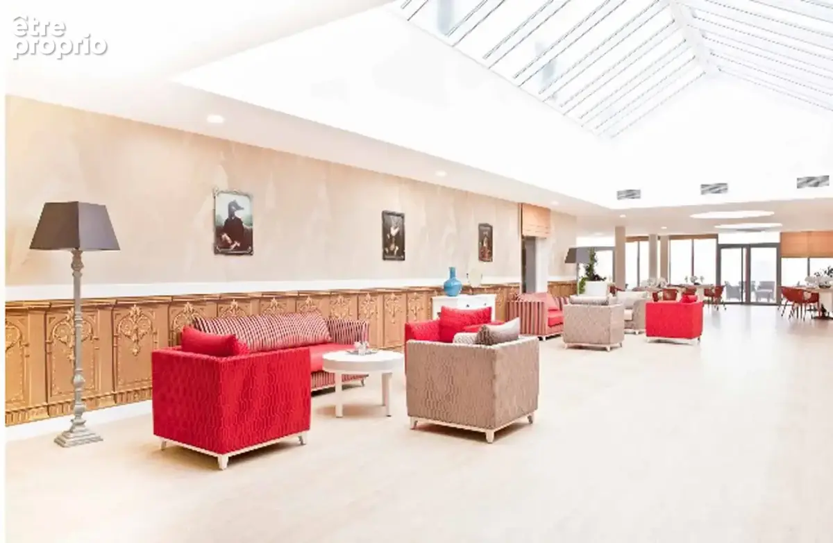 INVESTISSEMENT LOCATIF  Lamontjoie  Résidence EHPAD Louis IX - 5,84% de rentabilité - photo 8
