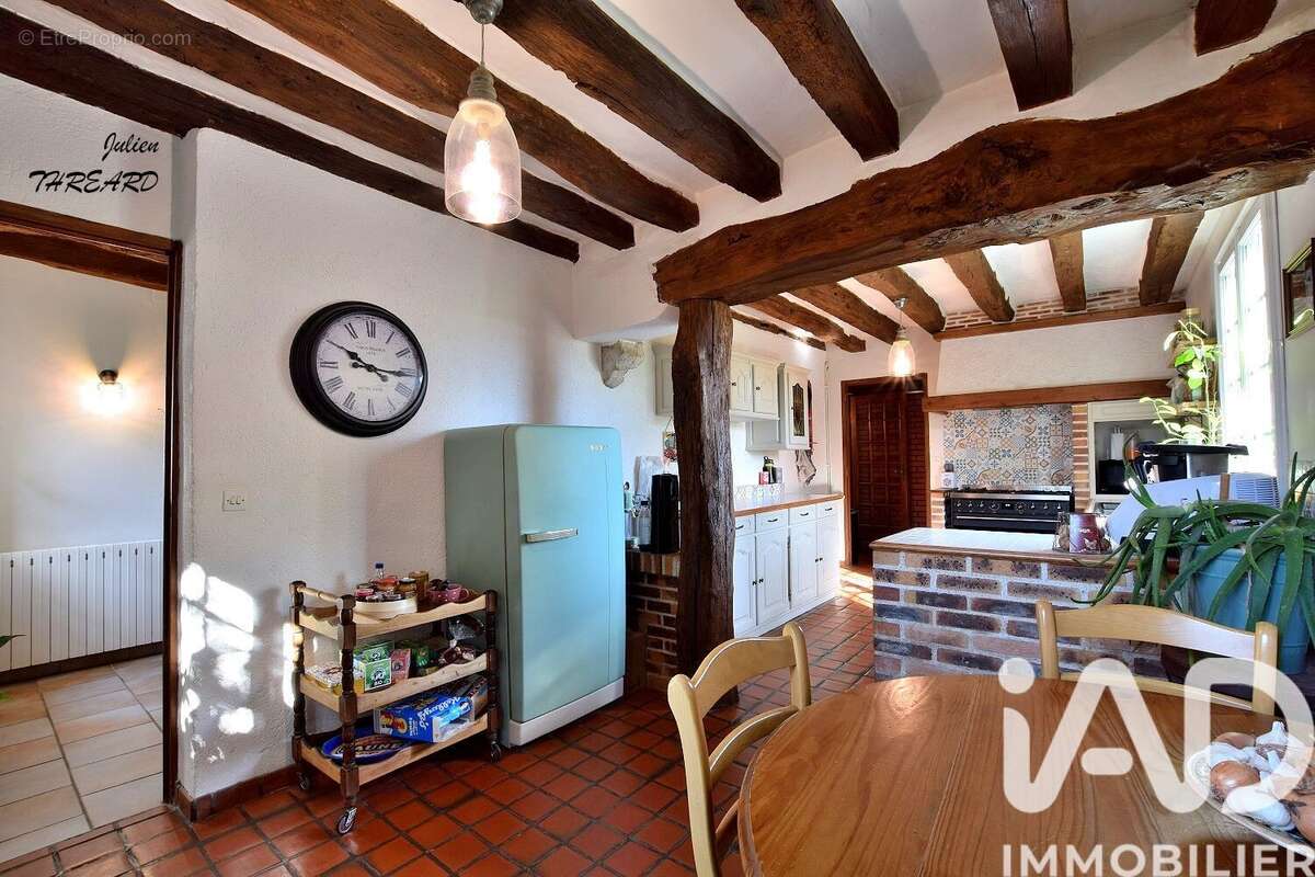 Photo 8 - Maison à REIGNAC-SUR-INDRE