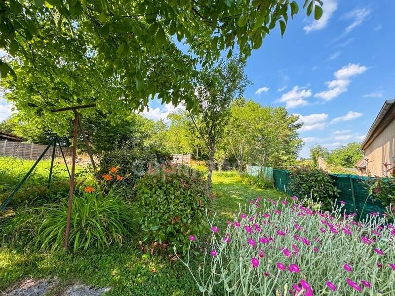 Maison à CHATILLON-EN-BAZOIS