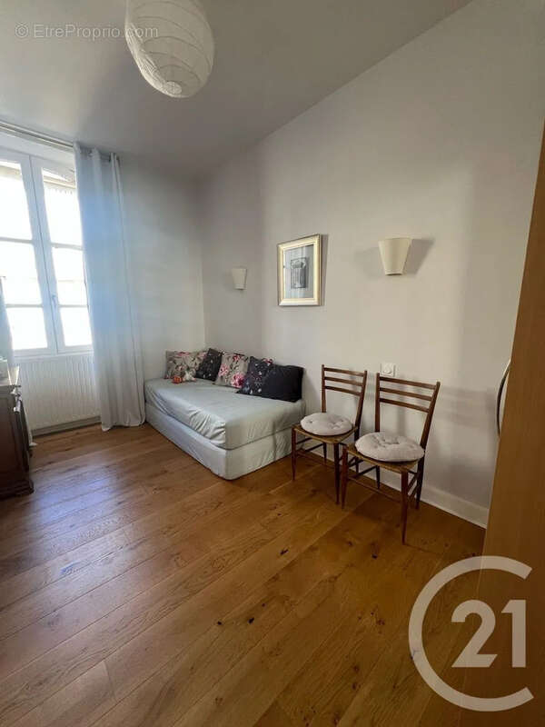 Appartement 90 m² à Aurillac  - photo 7