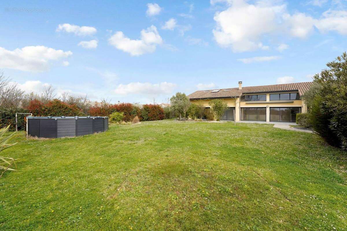 Maison à FONTENILLES