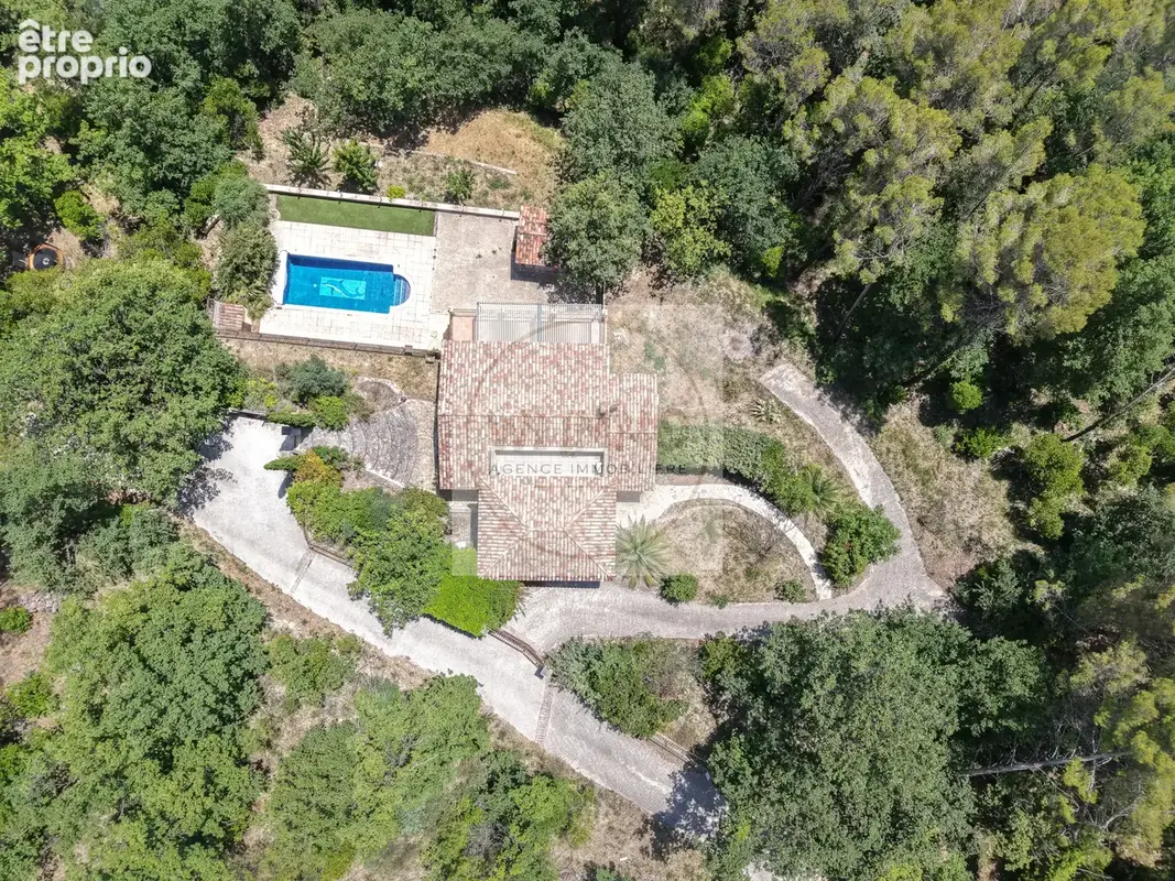 Magnifique vue sur les colline, villa avec piscine - photo 1