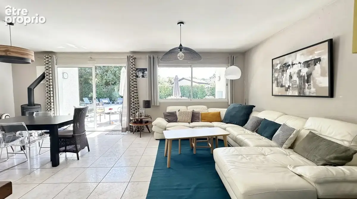 GOLF ET CENTRE VILLE VILLA A PIED POUR CETTE VILLA DE 6 Pièces de 150 m2 sur une parcelle de 800 m2 avec piscine - photo 6