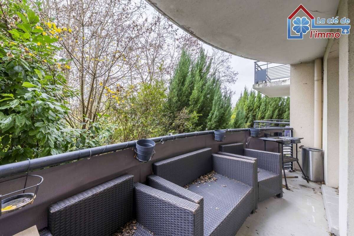 Appartement à MOISSY-CRAMAYEL