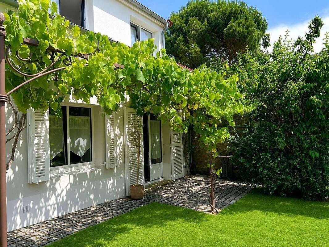 Propriété  contemporaine d'exception - photo 12