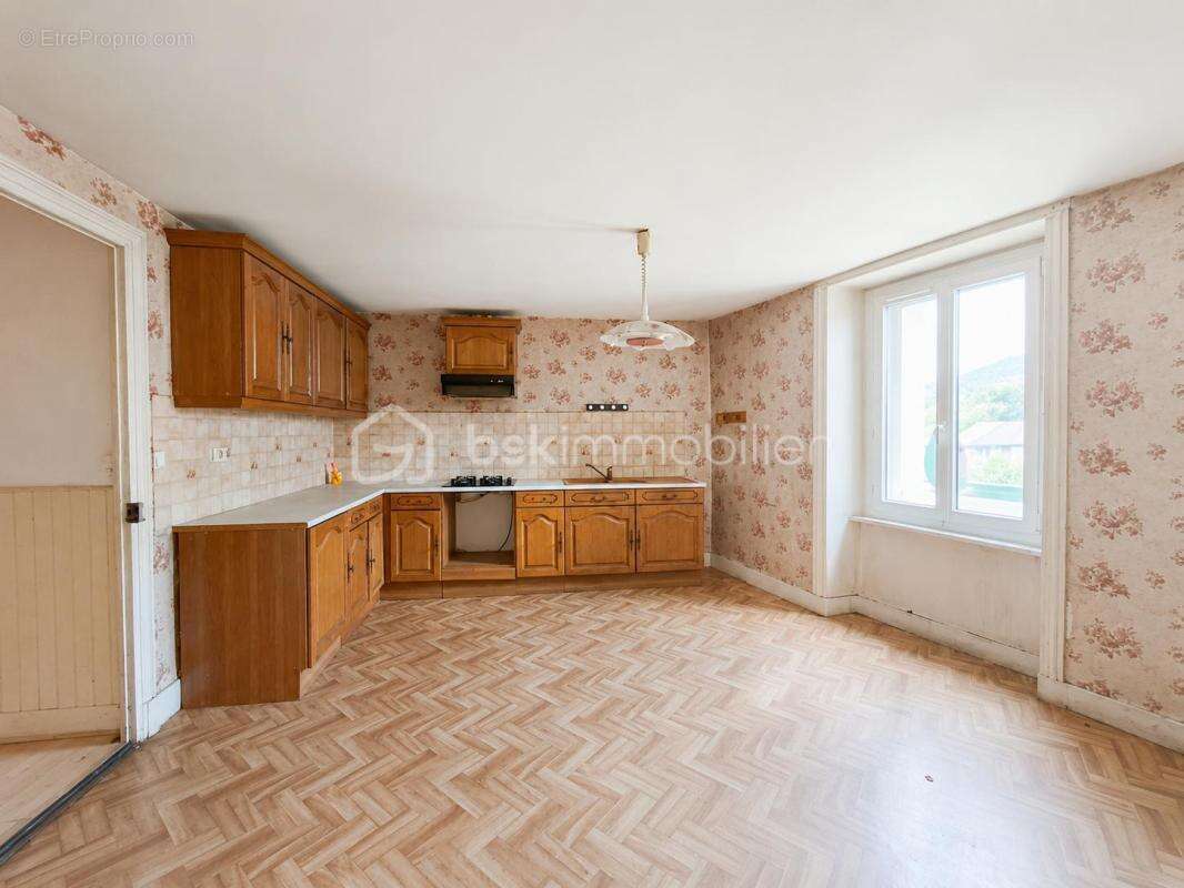 Maison à BOEN