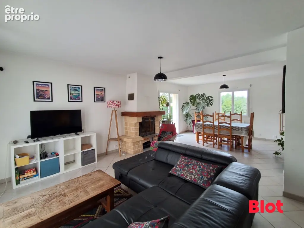 Maison 5 pièces 119 m² à vendre à Saint-Pierre-De-Plesguen (35720) - photo 3