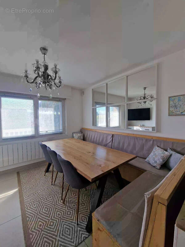 Maison à SAINTE-CROIX-EN-PLAINE