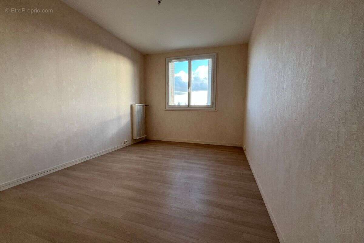 Appartement à LIGUEIL