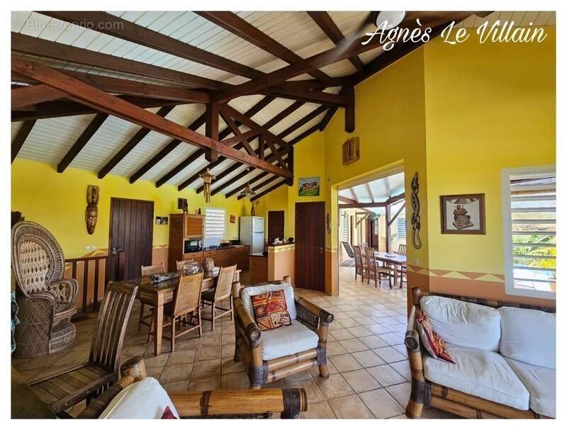 Maison à SAINTE-ROSE