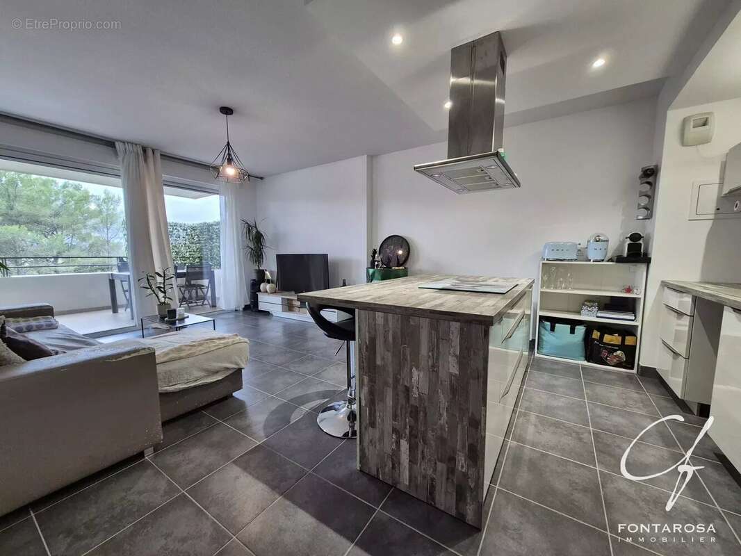 Appartement à FREJUS