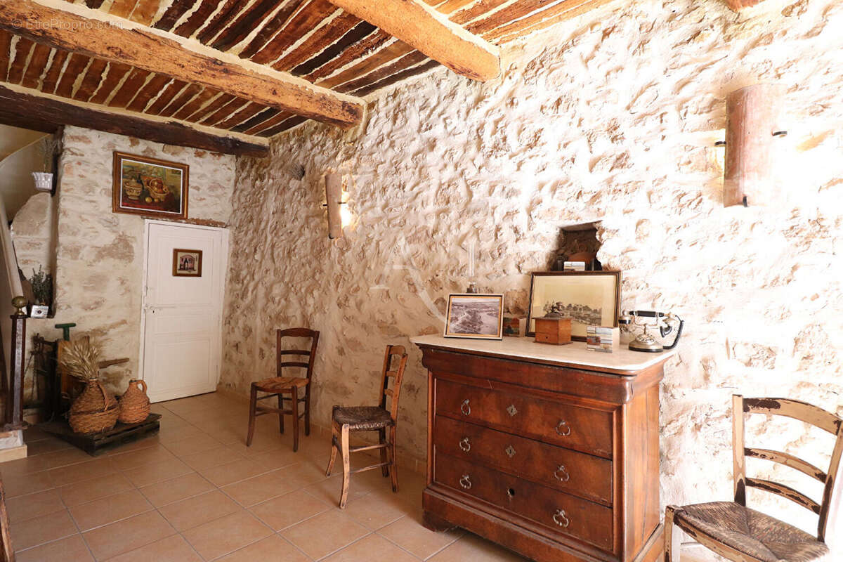 Maison à QUINSON