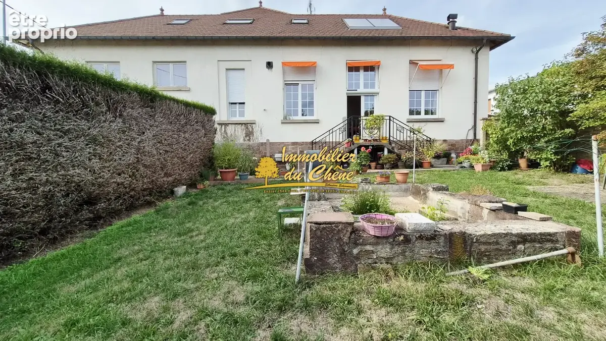 Maison 8 pièces 230 m² à vendre à Luxeuil-Les-Bains (70300) - photo 2