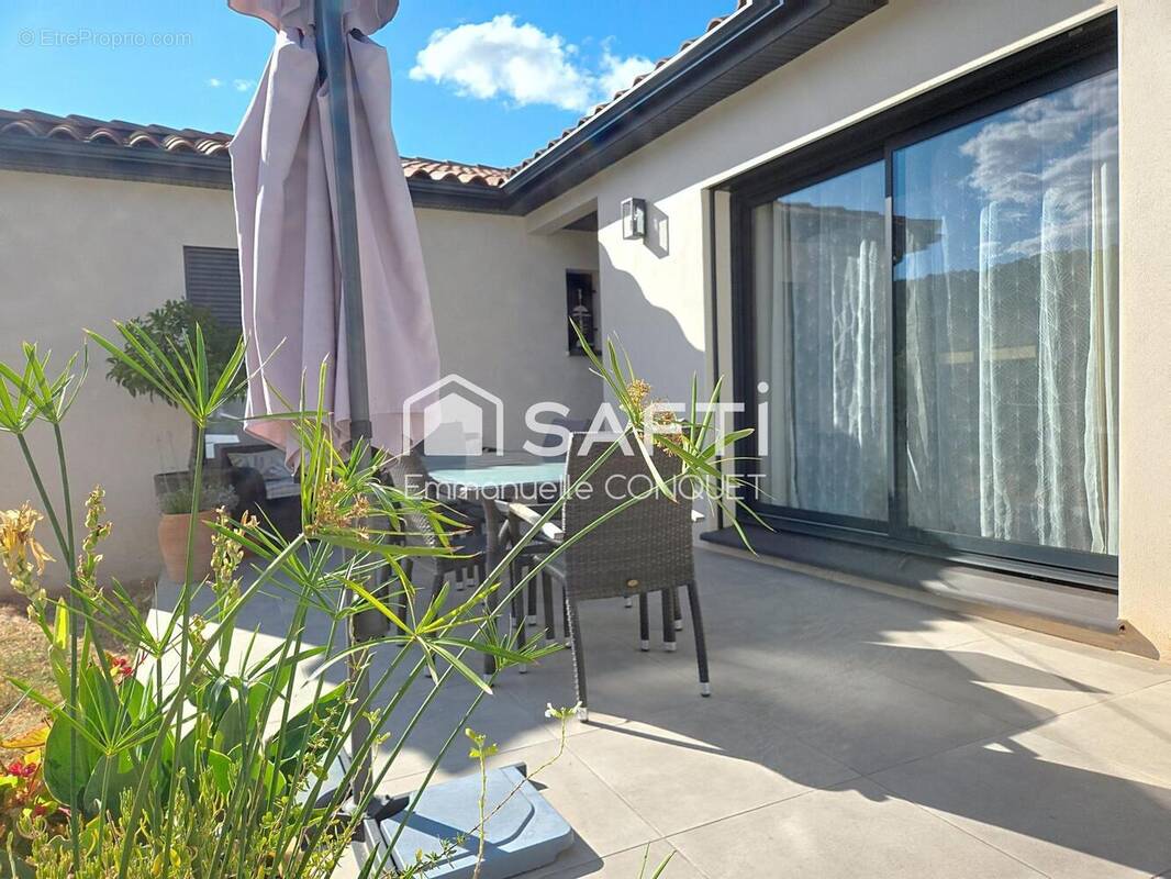 Photo 1 - Maison à CESSENON-SUR-ORB