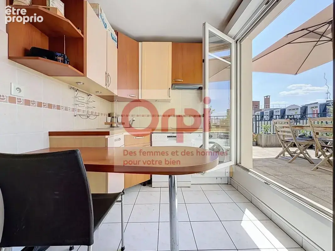 ISSY MAIRIE - 4p 96 m² Duplex dernier étage TERRASSE - photo 7