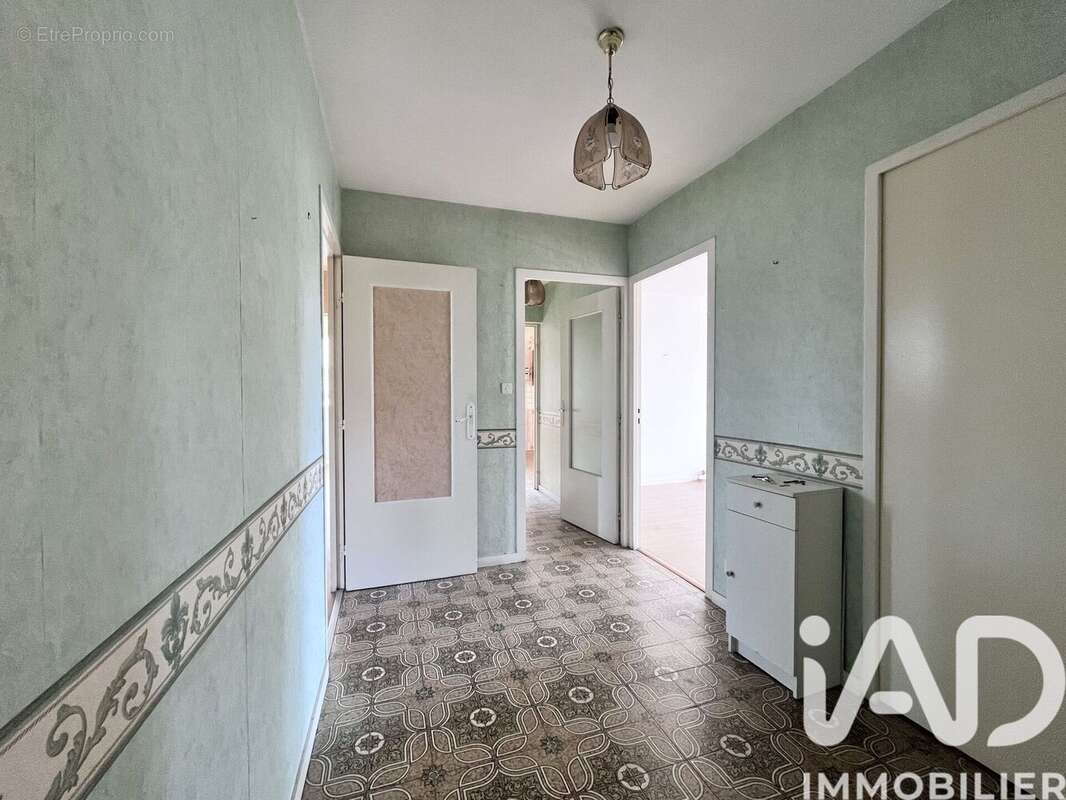 Photo 2 - Appartement à TOURNON-SUR-RHONE
